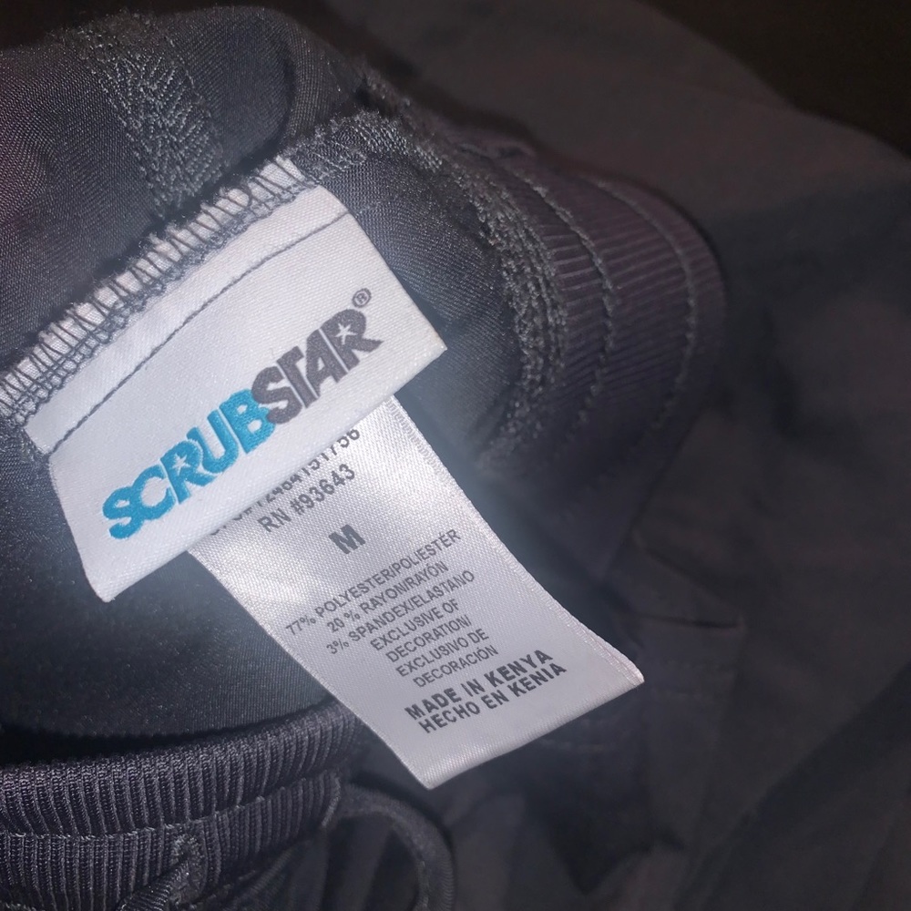 scrub pants - Picture 2 of 2